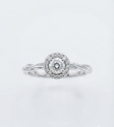 خاتم فضة MOISSANITE الماس